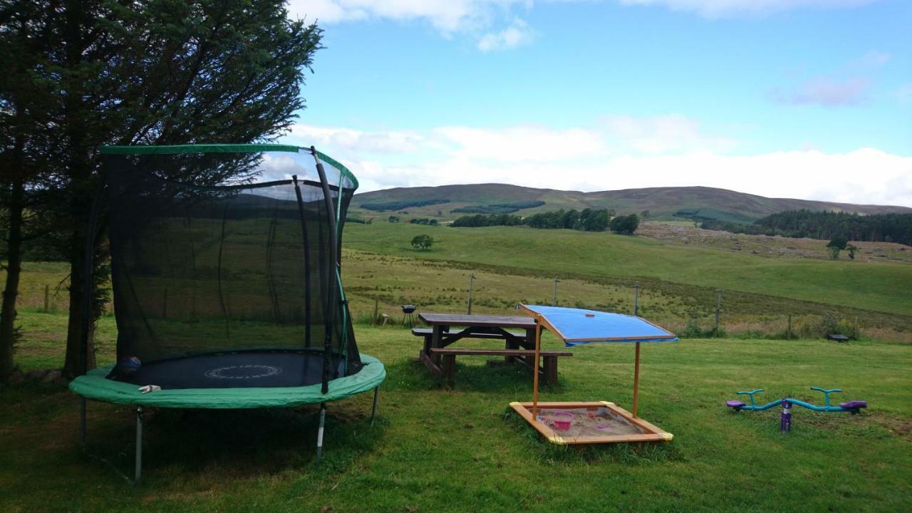 Scotland Paradise Relax Accommodation By Shooting Club Kirriemuir Balintore  Εξωτερικό φωτογραφία