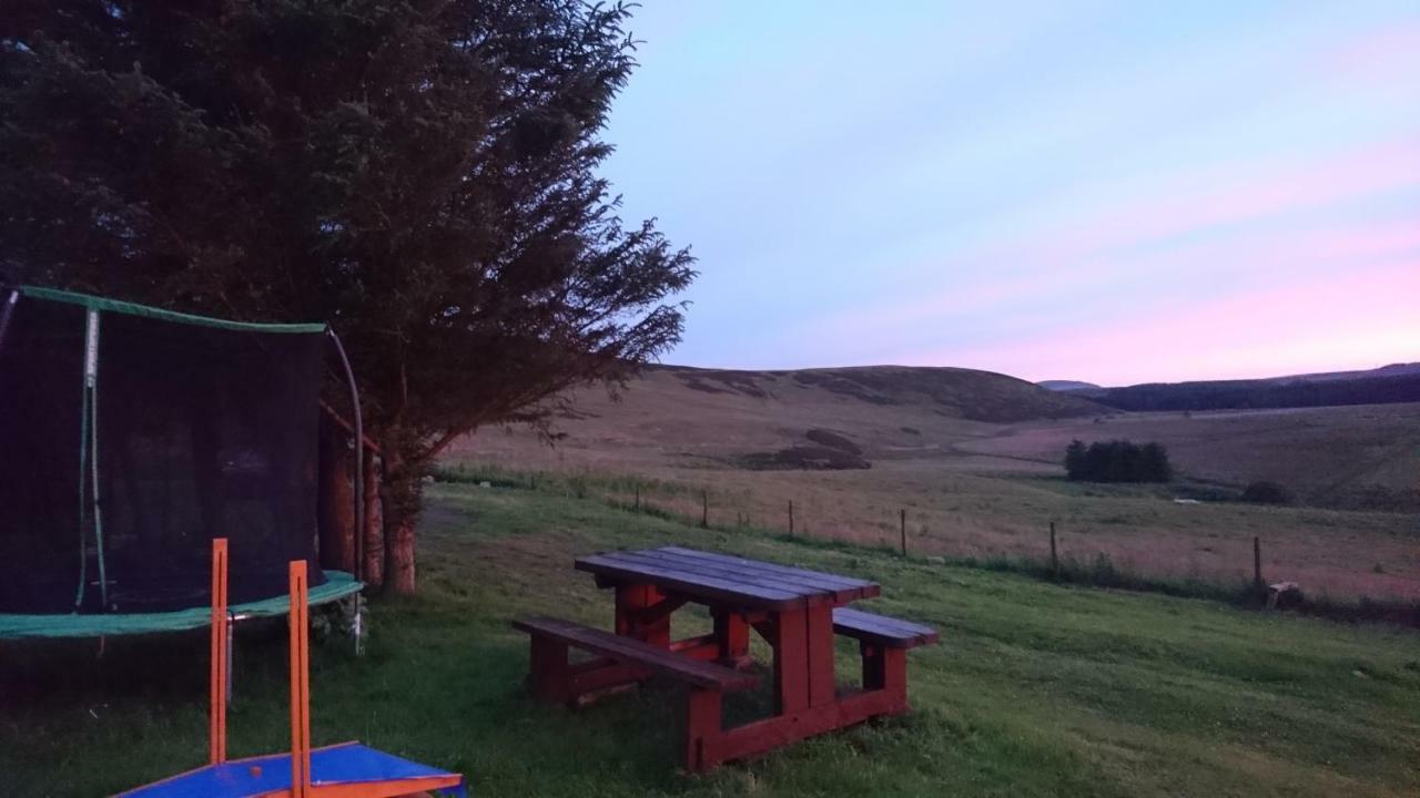 Scotland Paradise Relax Accommodation By Shooting Club Kirriemuir Balintore  Εξωτερικό φωτογραφία