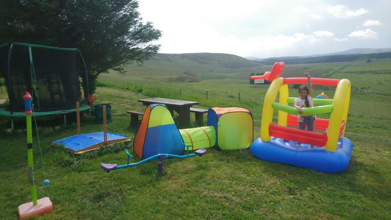 Scotland Paradise Relax Accommodation By Shooting Club Kirriemuir Balintore  Εξωτερικό φωτογραφία